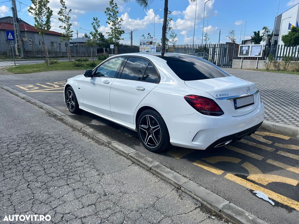 Mercedes-Benz C 300 e T-Modell Aut. - 3