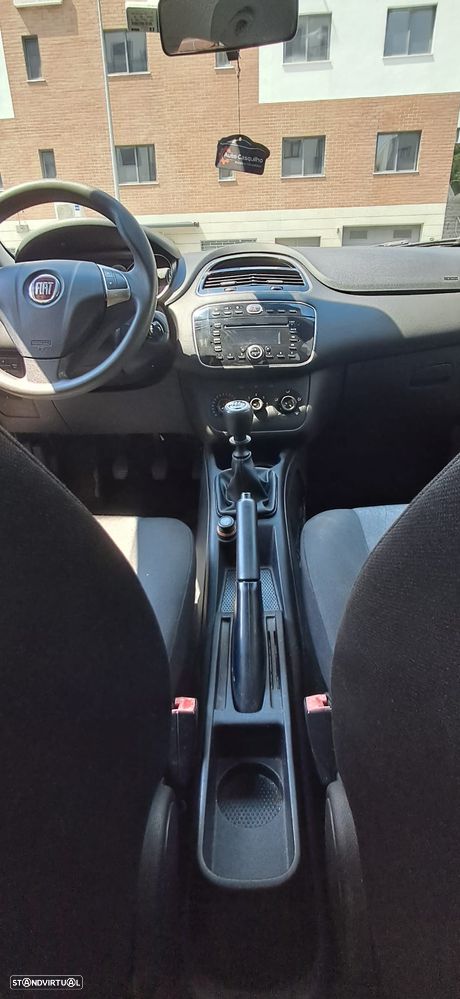 Fiat Punto 1.2 Lounge Start&Stop - 6