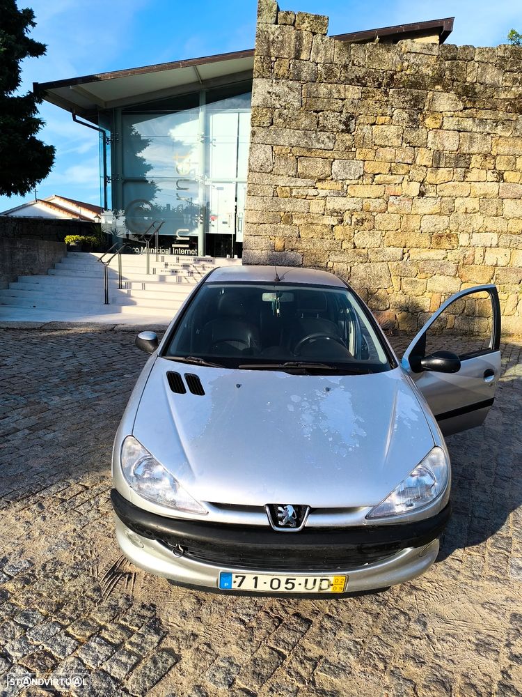Peugeot 206 - 4