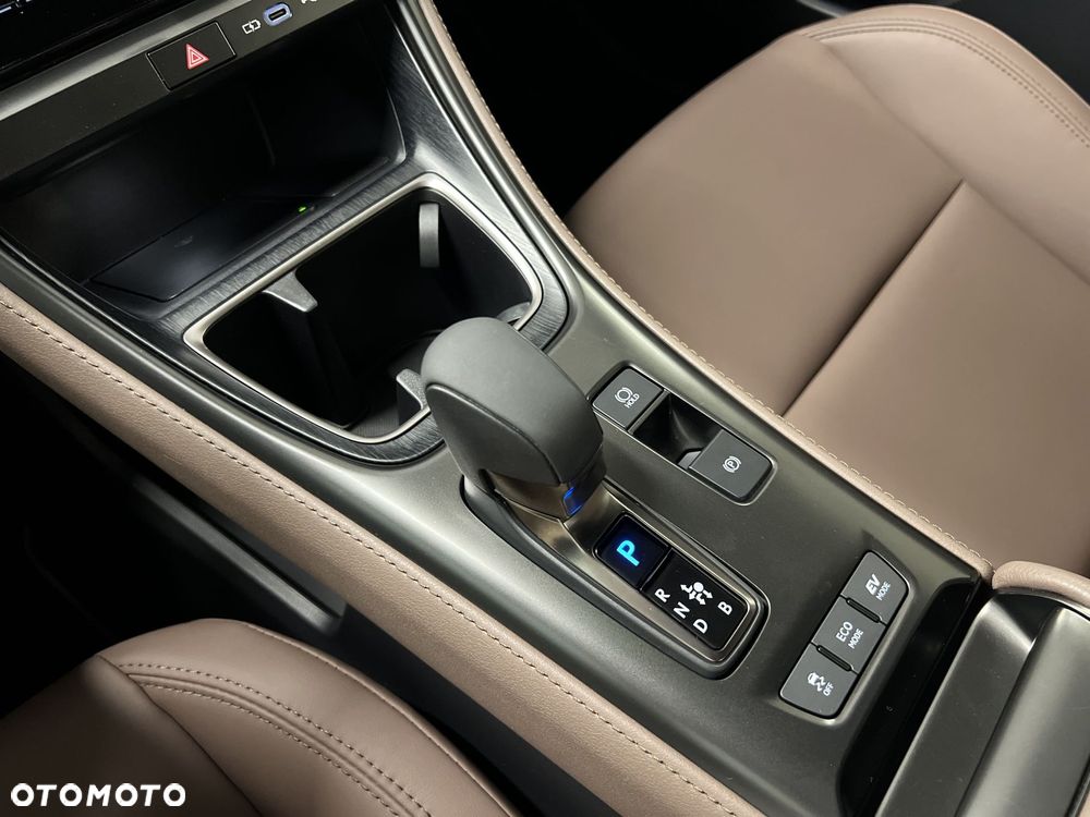 Lexus LBX 1.5 Hybrid Elegant - 24