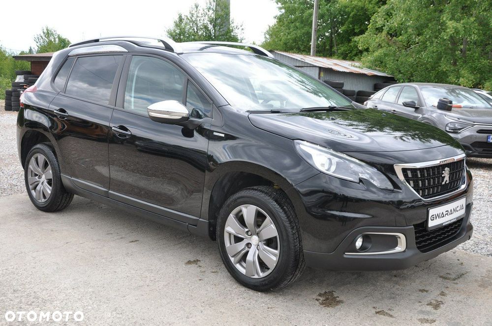 Peugeot 2008 1.2 Pure Tech Style - 2