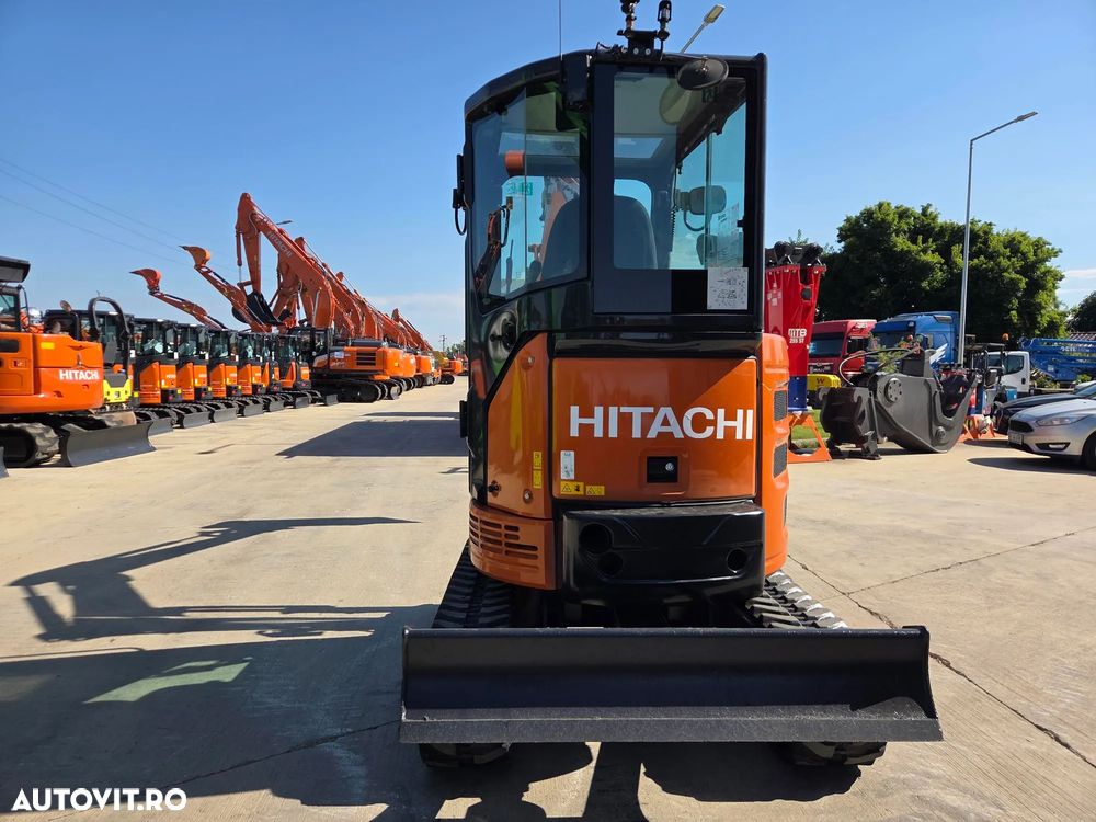 Hitachi ZX26U-6, 2024, 939 ore, Masa operationala 2,74tone, CUPLA RAPIDA mecanica+cupa ingusta+cupa lata+cupa taluz neinclinabila, LAMA NIVELARE, inst picon pe brate, fara aer conditionat, latime 1,2m, ridica 1,6 tone, JAPONIA, leasing-PROMOTIE 31.900Eur+Tva - 13
