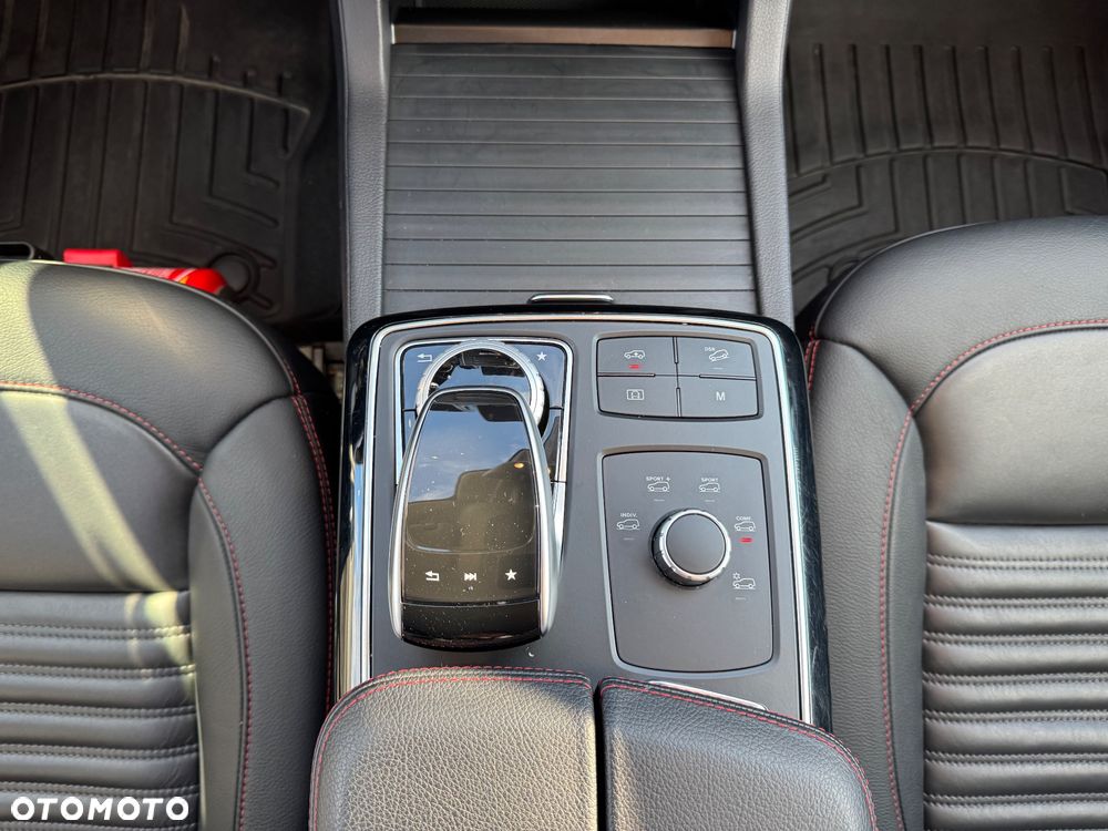 Mercedes-Benz GLE 400 4-Matic 9G-TRONIC - 39