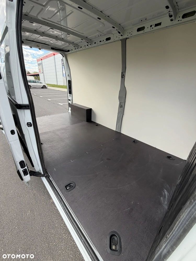 Opel Movano - 21