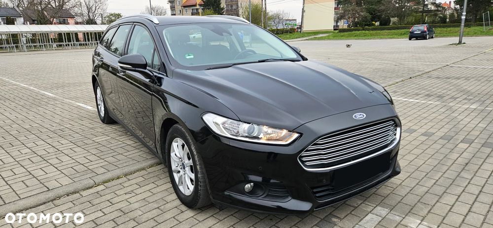 Ford Mondeo 2.0 EcoBlue Titanium - 4