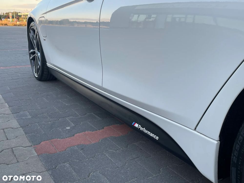 BMW Seria 3 330e iPerformance M Sport Shadow - 17