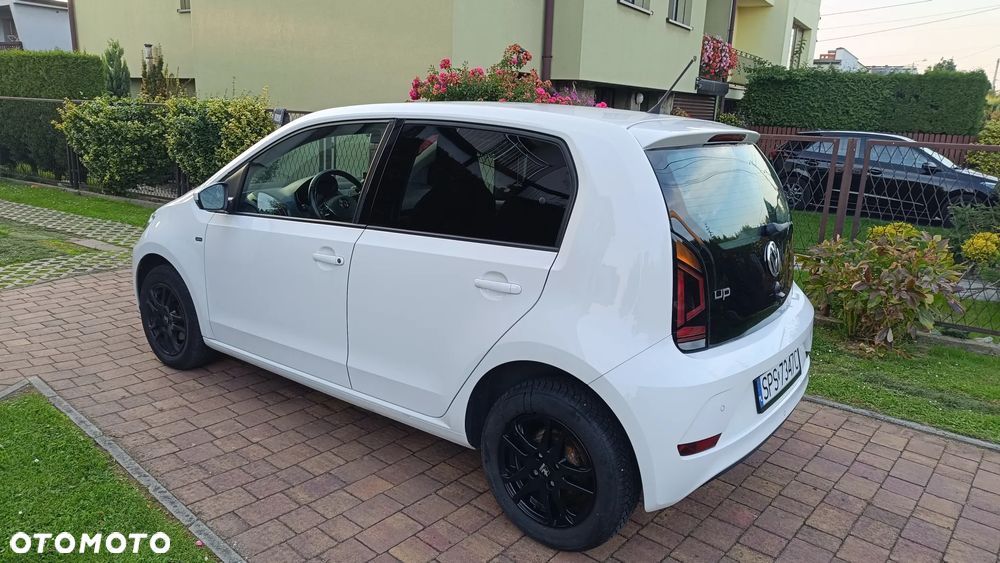 Volkswagen up! - 3
