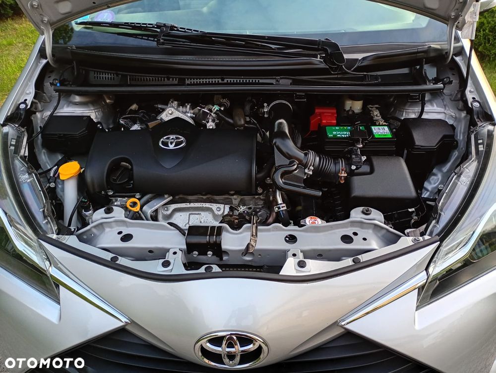 Toyota Yaris - 21