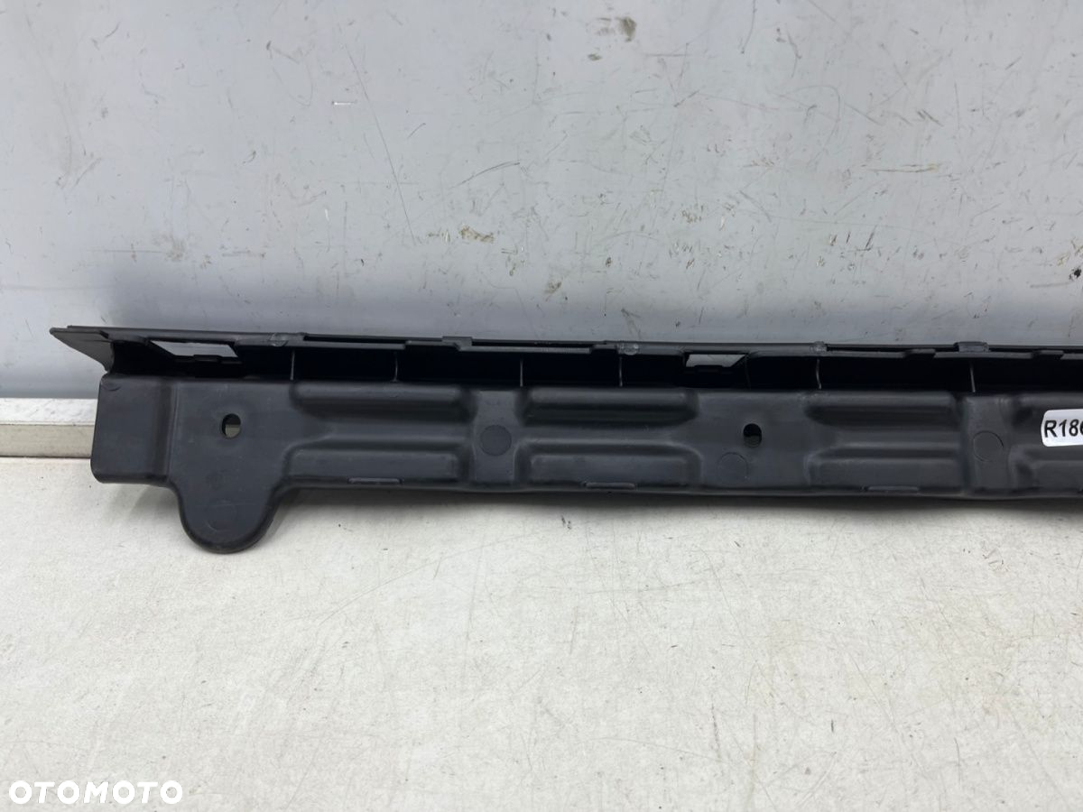 Ślizg Fiat 500 LIFT 15r.- tylne środkowe mocowanie wspornik uchwyt zderzaka NOWE oryginalne 51865469 - 3