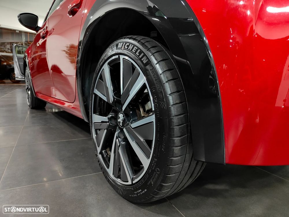 Peugeot 208 1.2 PureTech GT Line EAT8 - 25