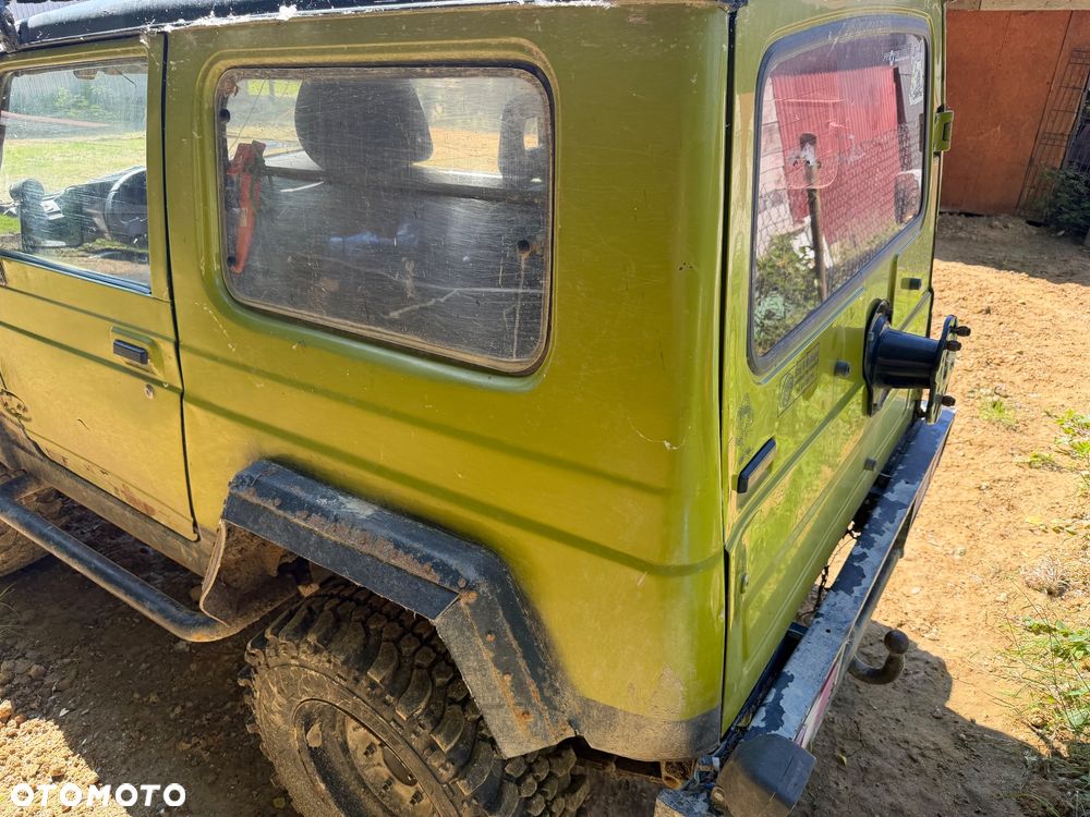 Suzuki Samurai - 4