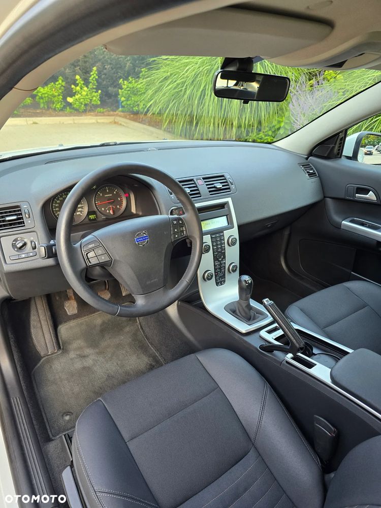 Volvo C30 1.6D DRIVe Summum - 4