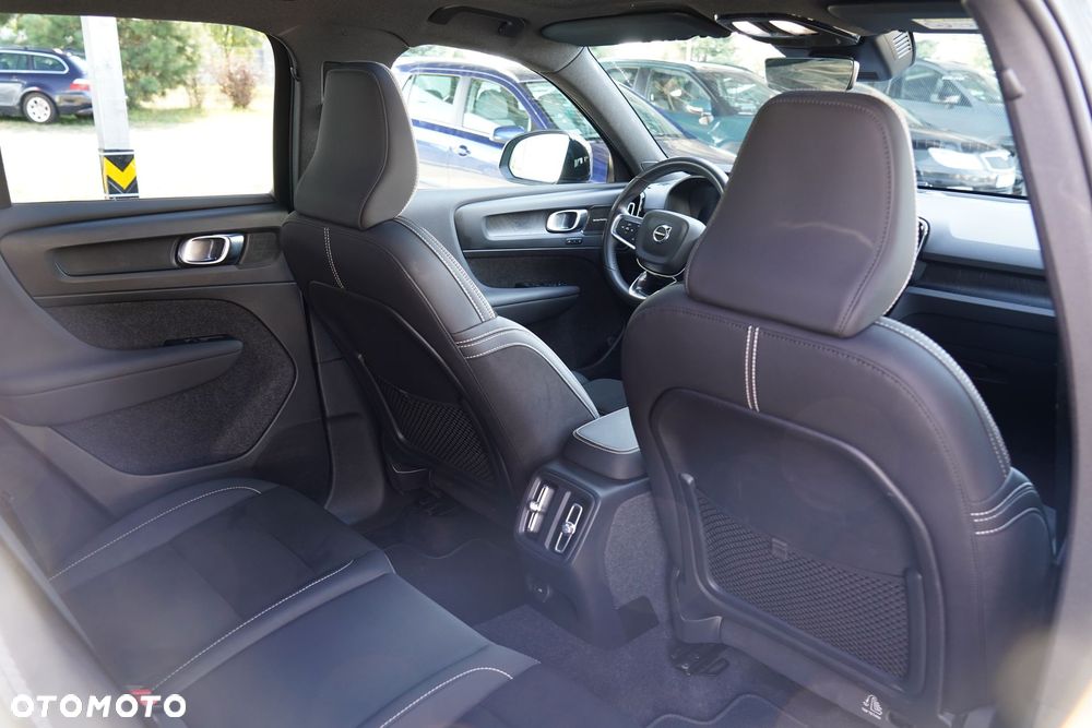 Volvo XC 40 73kWh P6 Recharge Ultimate - 25