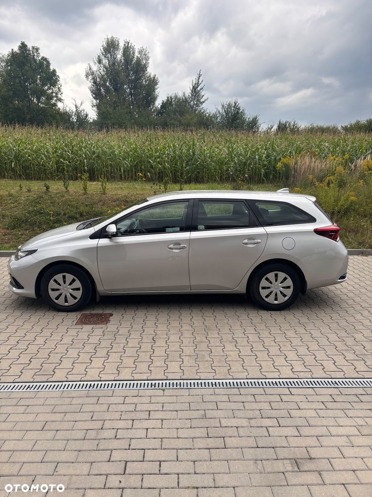 Toyota Auris 1.6 Active - 3