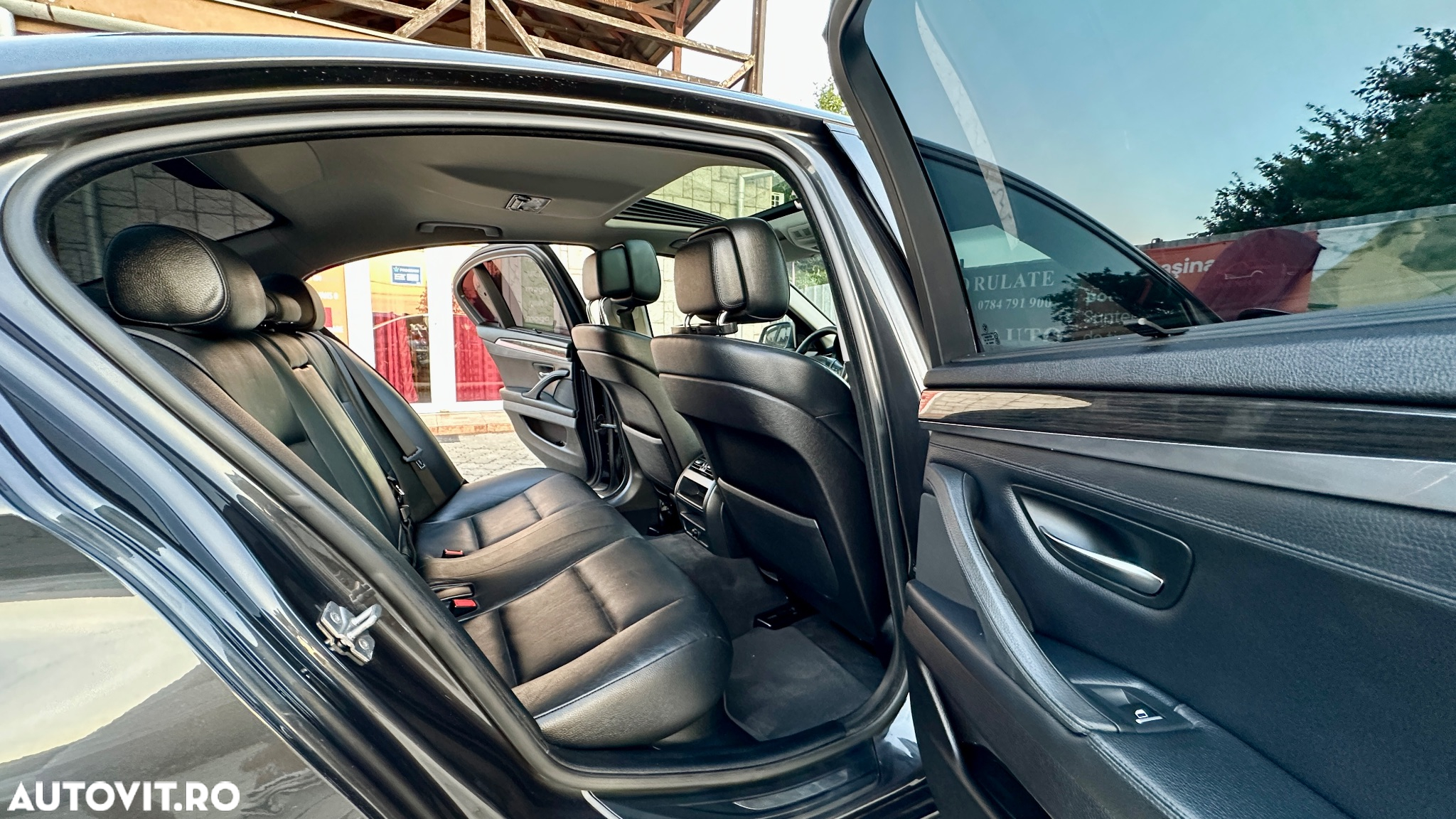 BMW Seria 5 520d - 8