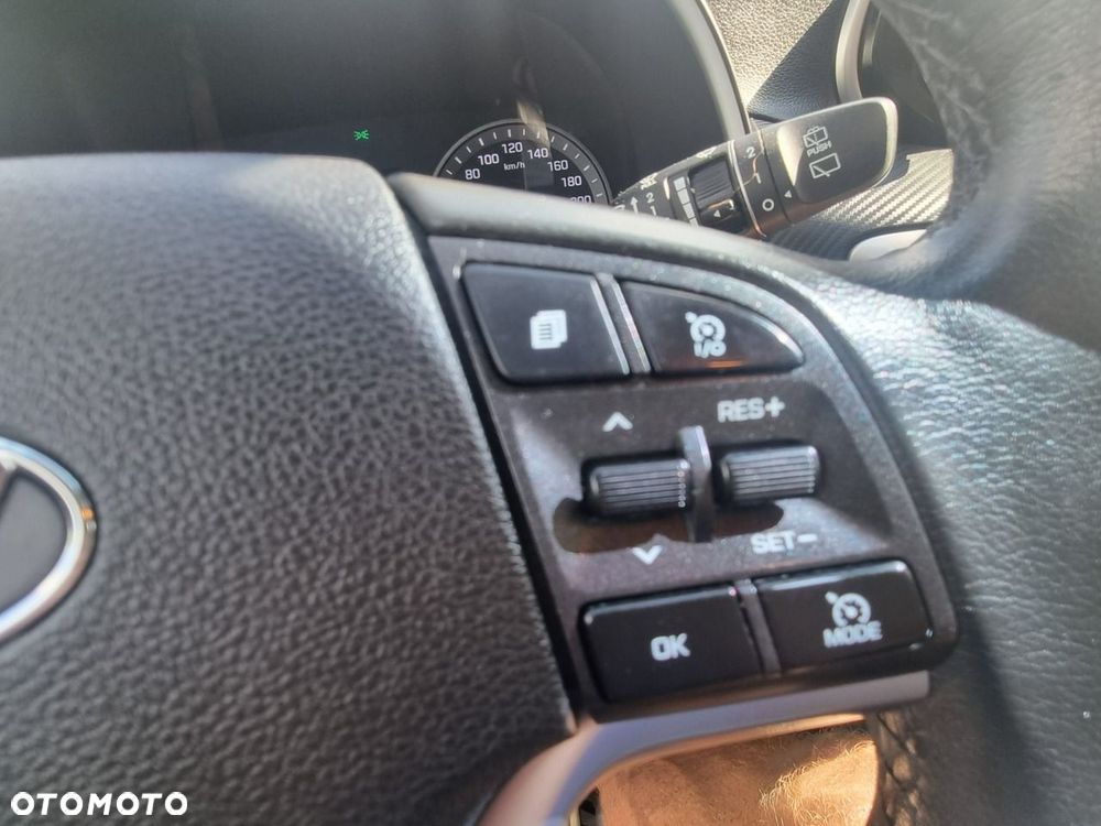 Hyundai Tucson - 16