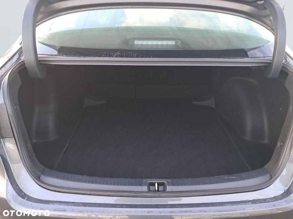 Toyota Corolla 1.8 Hybrid Comfort - 19
