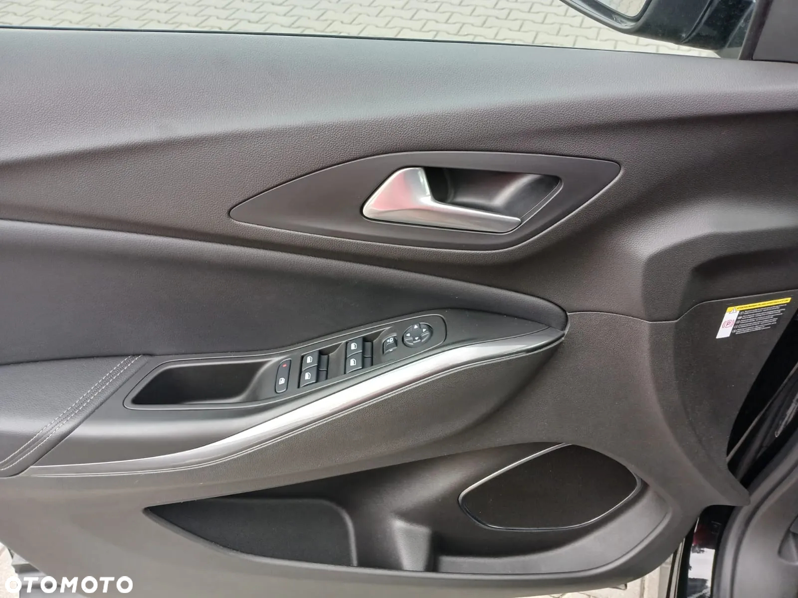 Opel Grandland X Plug-in-Hybrid4 1.6 DI Start/Stop Business INNOVATION - 12