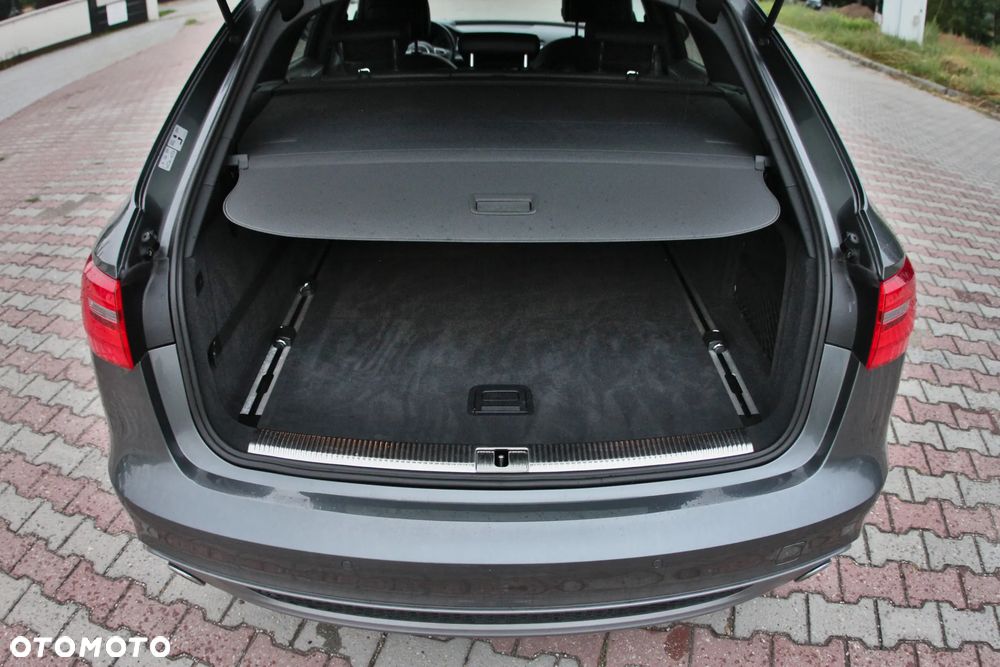 Audi A6 Avant - 33