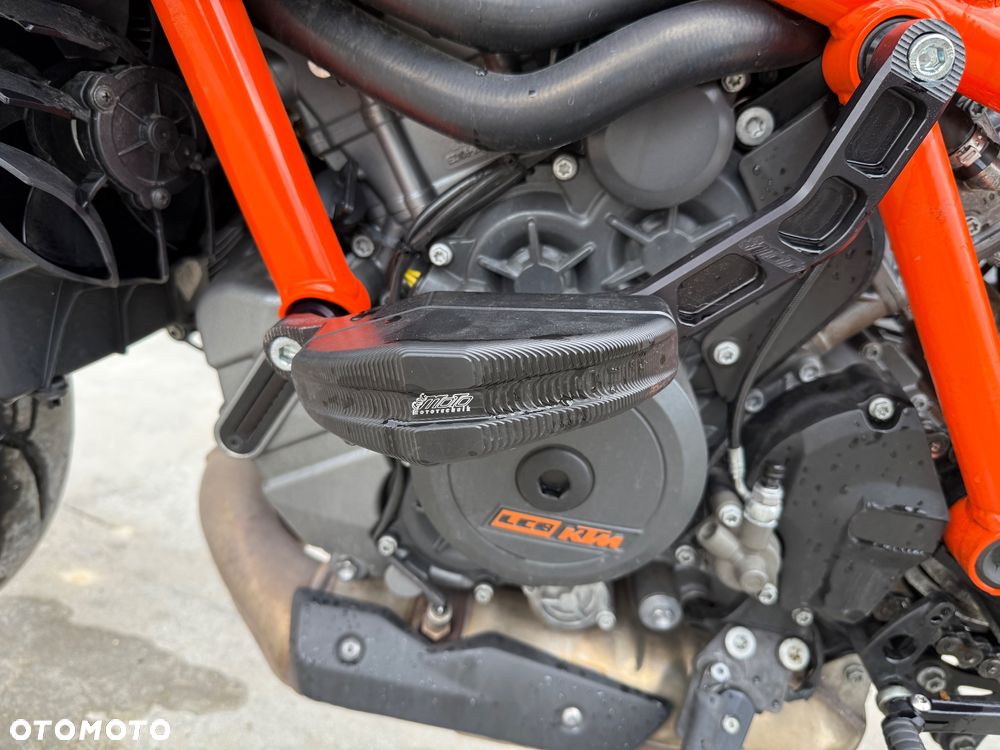 KTM Super Duke - 32