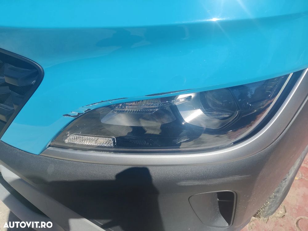 Hyundai KONA - 5