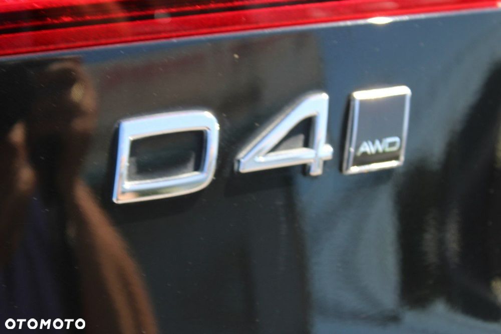 Volvo V90 Cross Country D4 AWD - 36