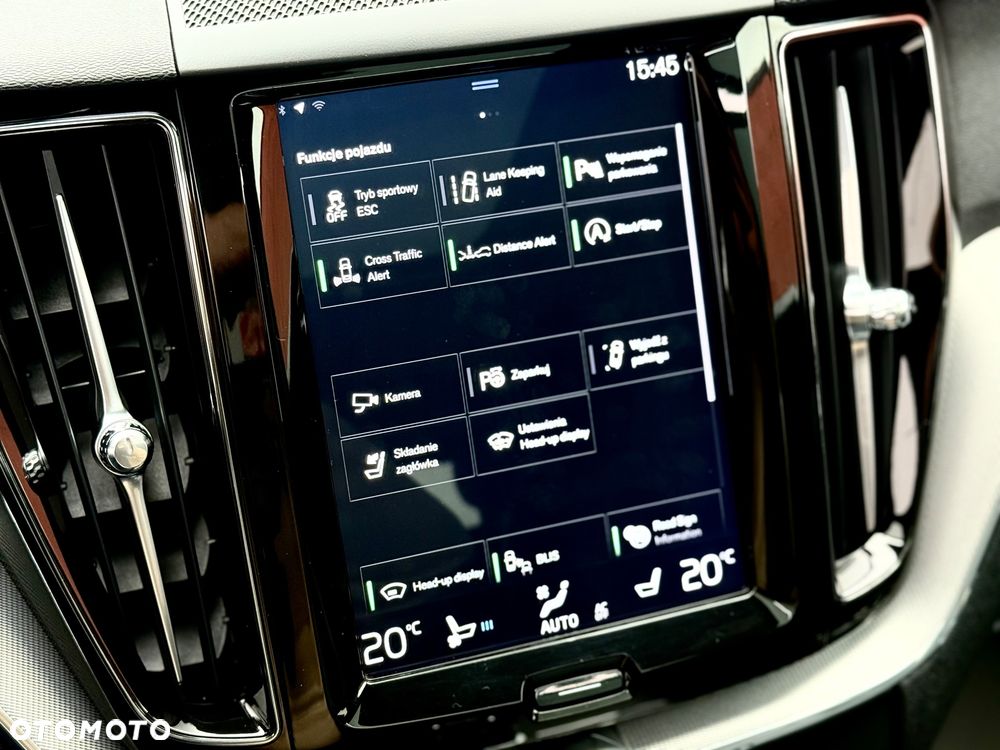 Volvo XC 60 D5 AWD Geartronic RDesign - 35
