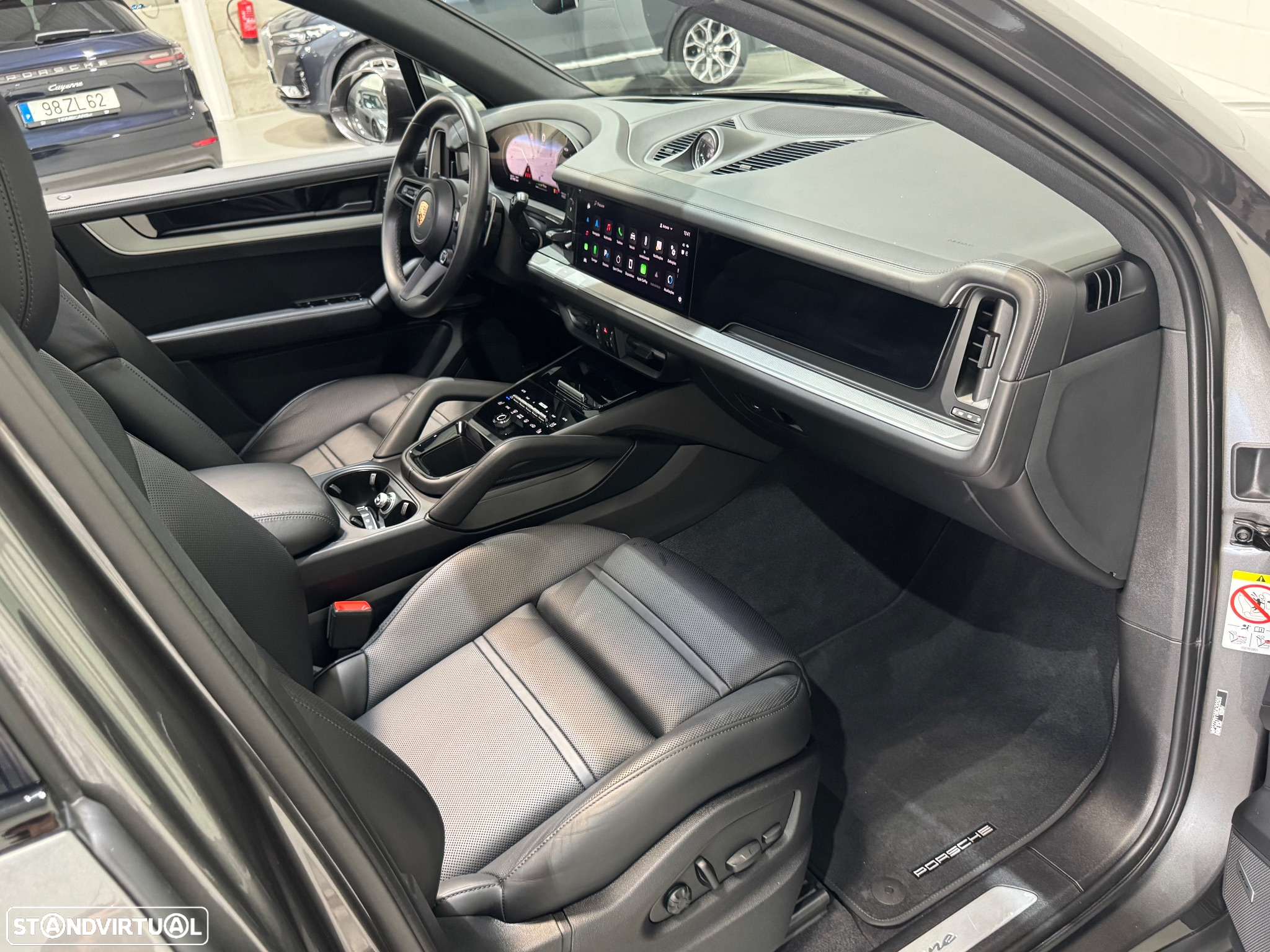 Porsche Cayenne - 49