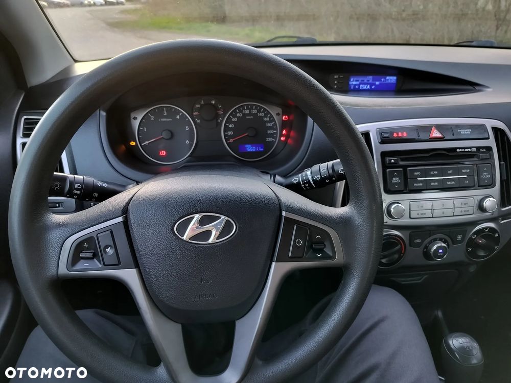 Hyundai i20 1.1 CRDi Classic + - 22