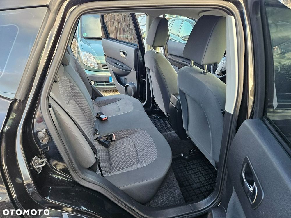 Nissan Qashqai - 11