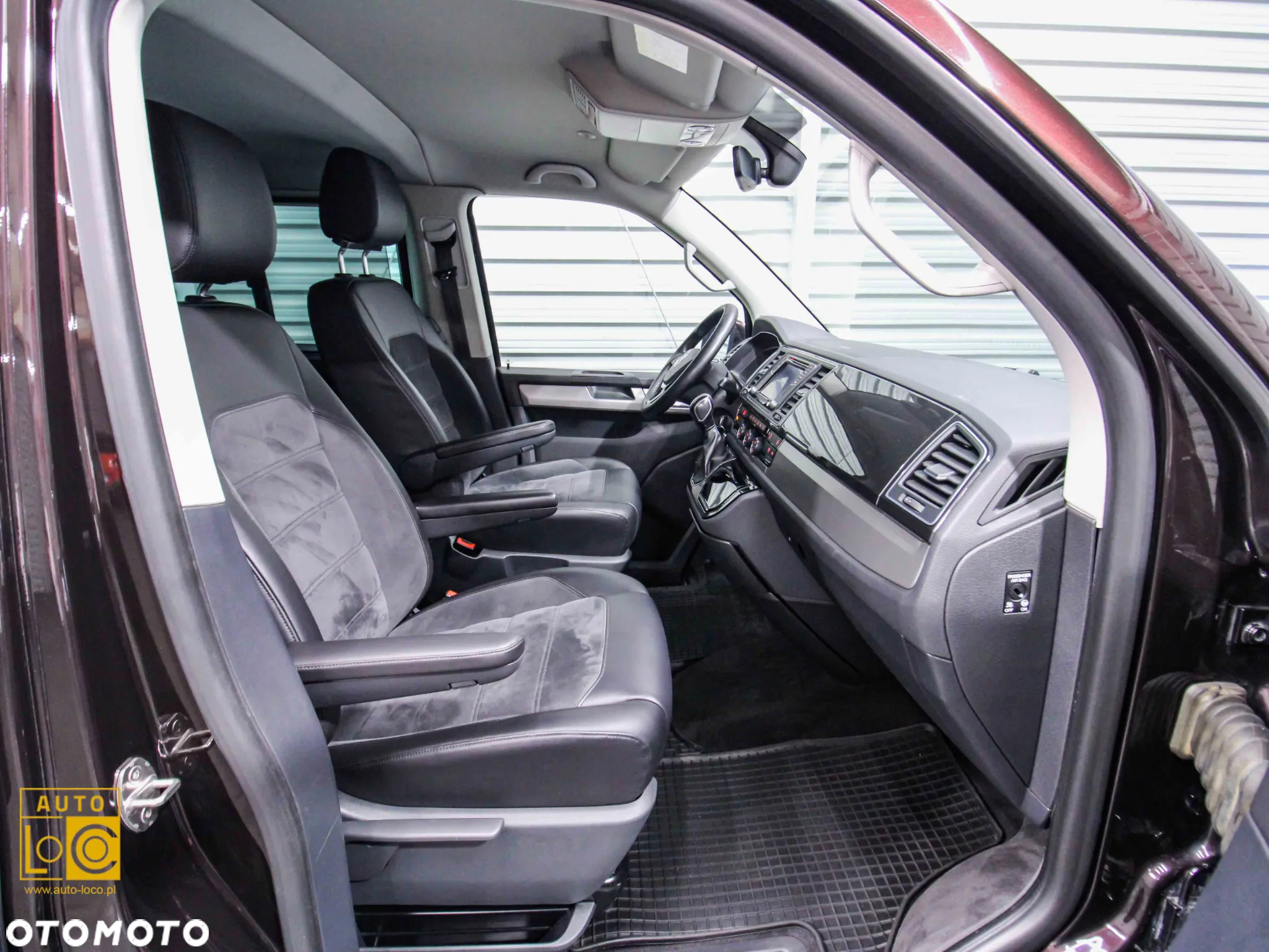 Volkswagen Multivan 2.0 BiTDI L2 Comfortline 4Motion DSG - 11