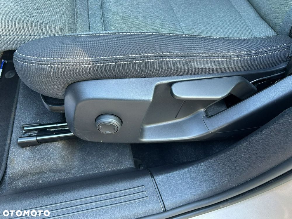 Volvo XC 40 - 13