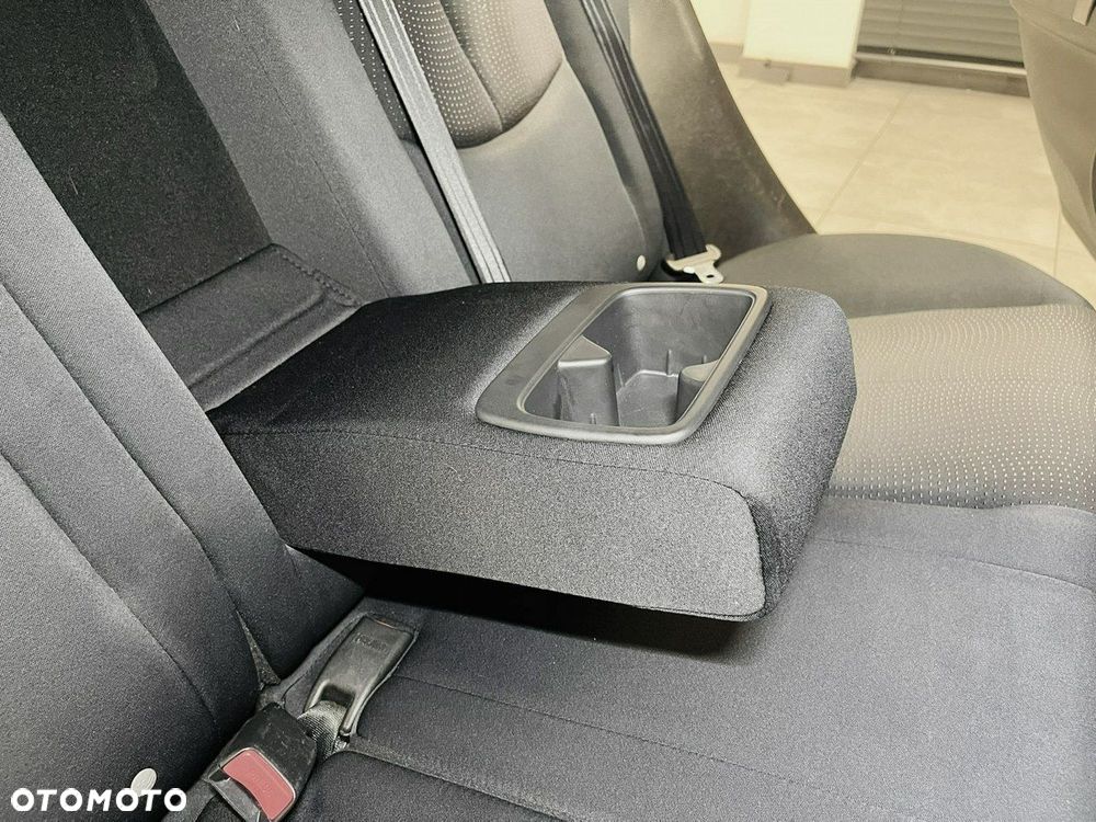 Mazda 6 Sport Kombi 1.8 Active - 27