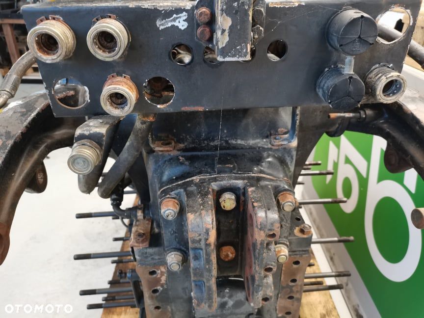 Rozdzielacz hydrauliczny Hurlimann 6190 Master - 15