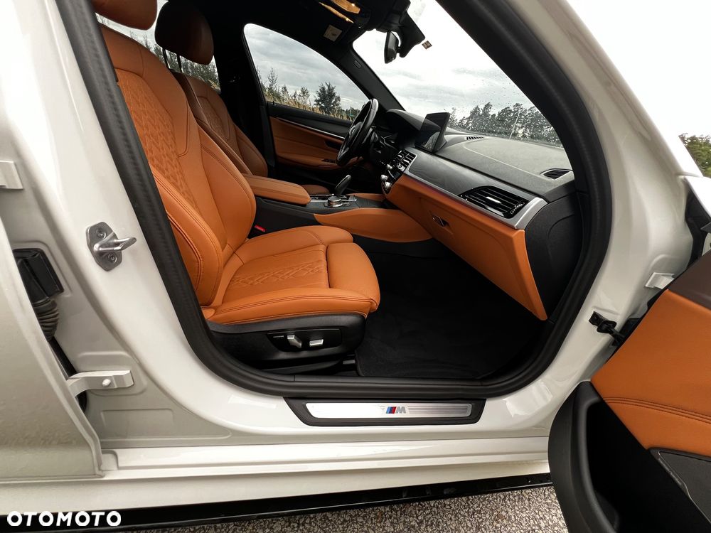 BMW Seria 5 530i M Sport Edition - 21