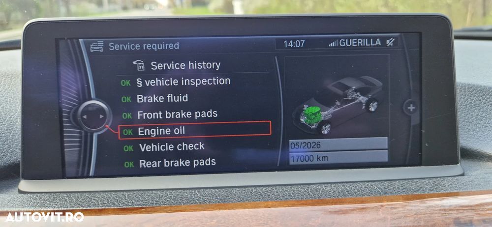 BMW Seria 3 335i Sport-Aut. Luxury Line - 28