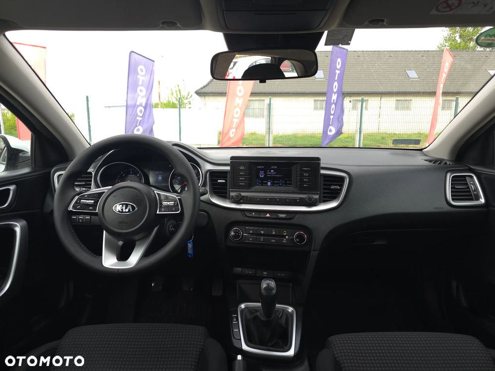 Kia Ceed 1.6 CRDi SCR L Business Line - 31