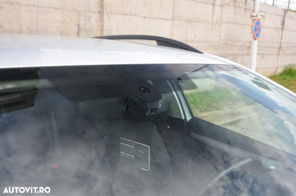 Skoda Octavia 2.0 TDI DSG Ambition - 14