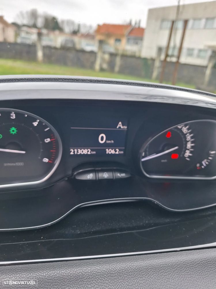 Peugeot 208 e-HDi 68 EGS5 Stop&Start Active - 19