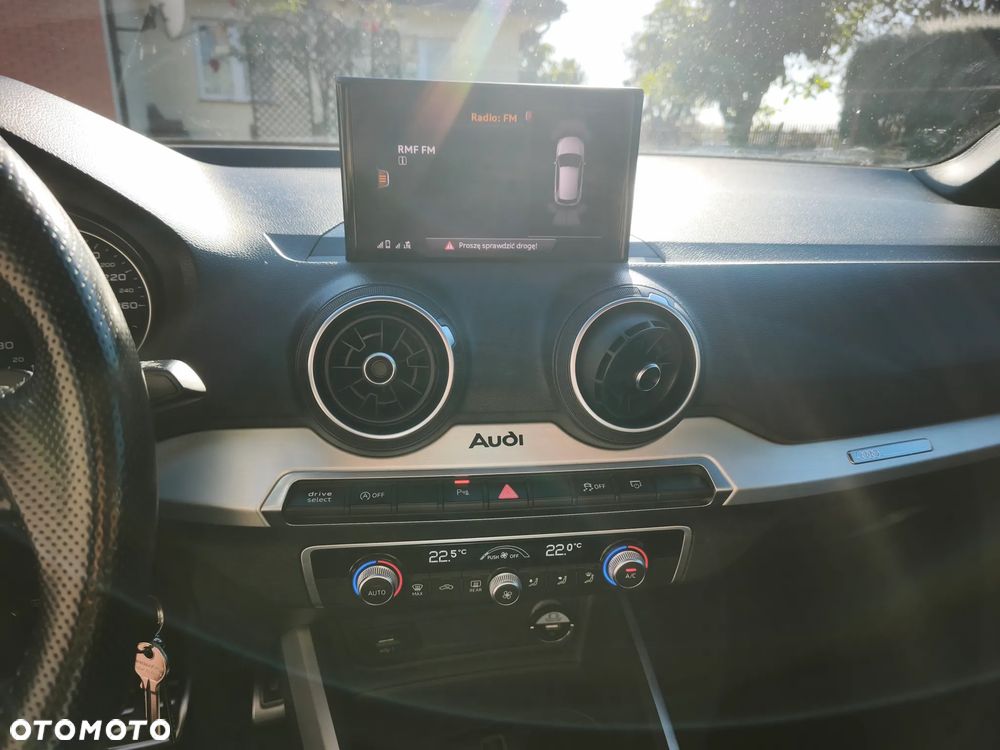 Audi Q2 - 19