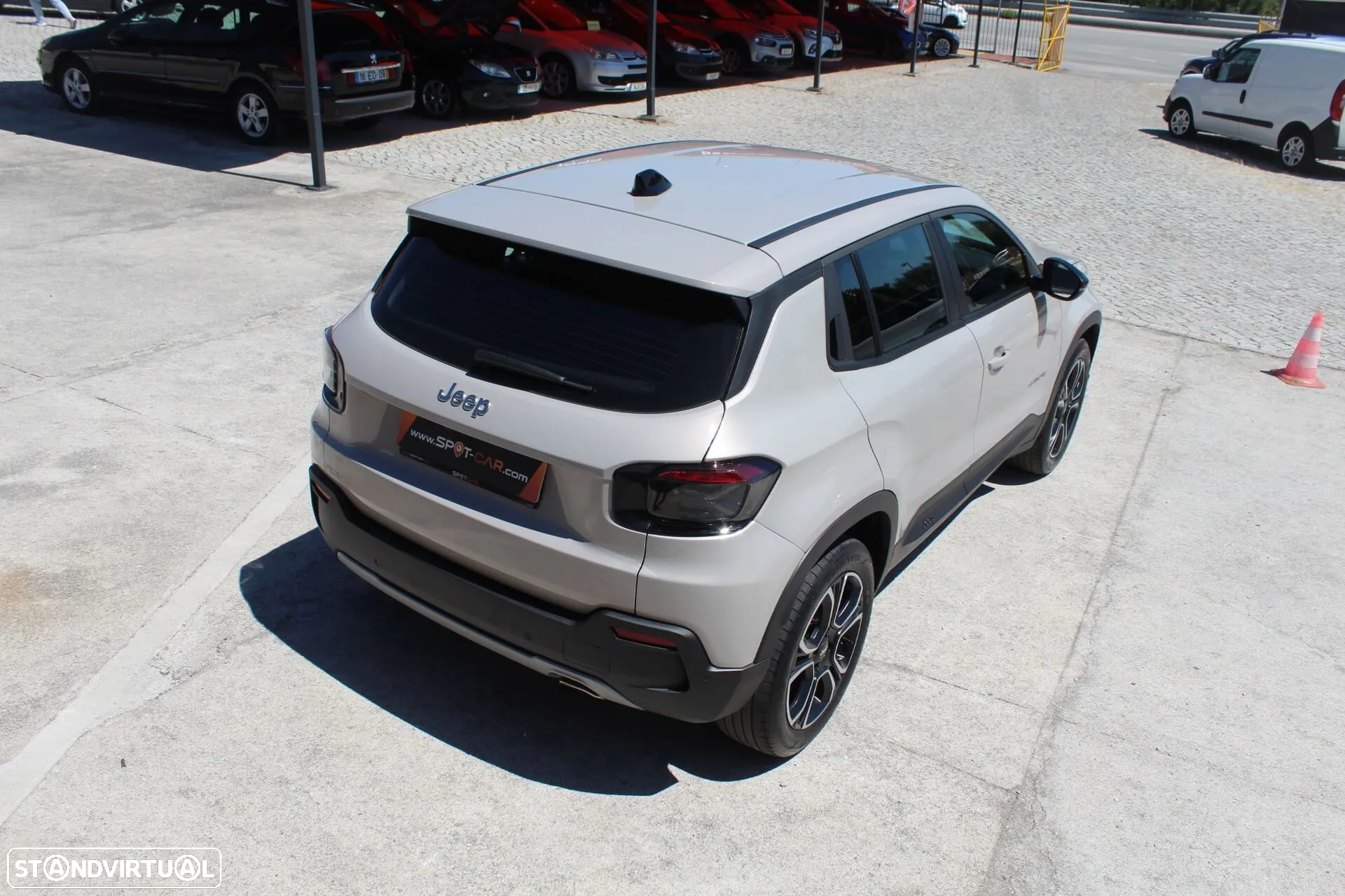 Jeep Avenger 1.2 GSE T3 Altitude - 7