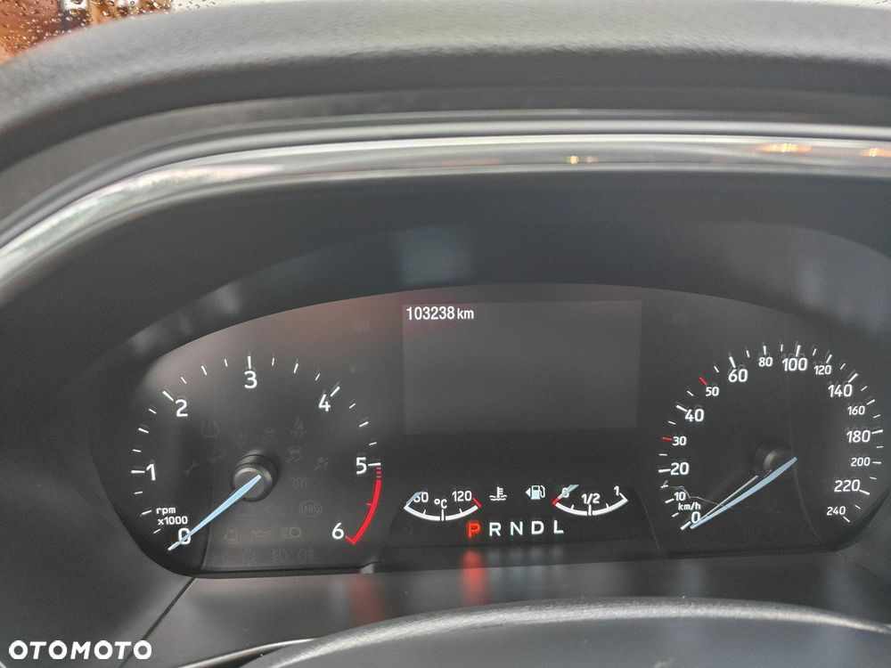 Ford Focus 1.5 EcoBlue Start-Stopp-System TITANIUM STYLE - 9