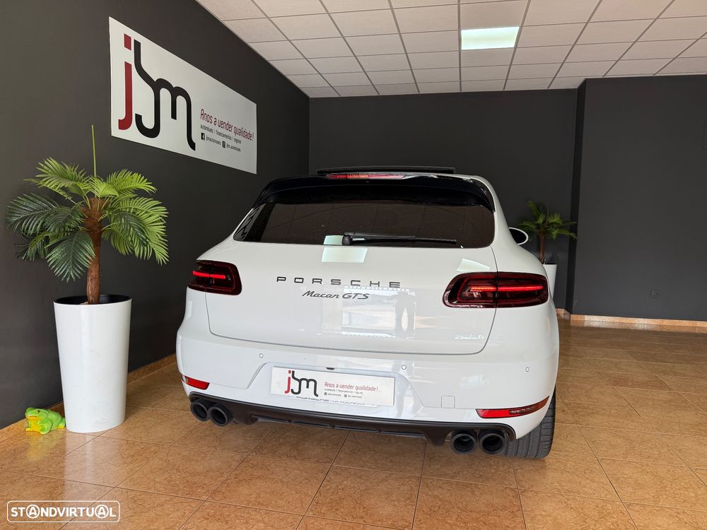 Porsche Macan GTS - 17