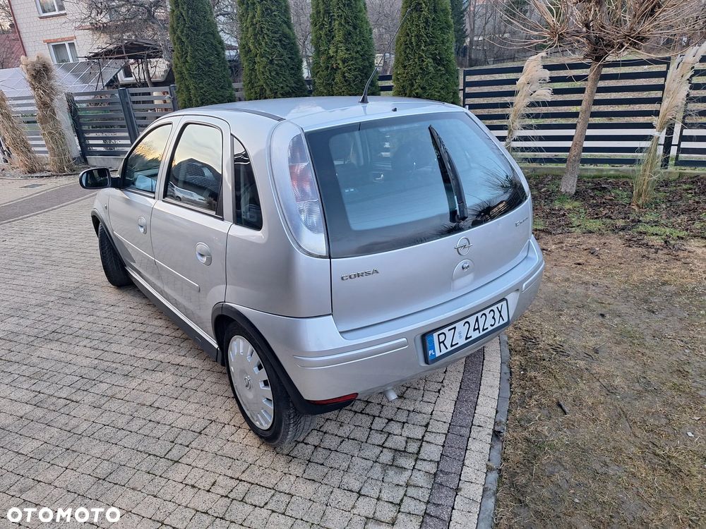 Opel Corsa - 12
