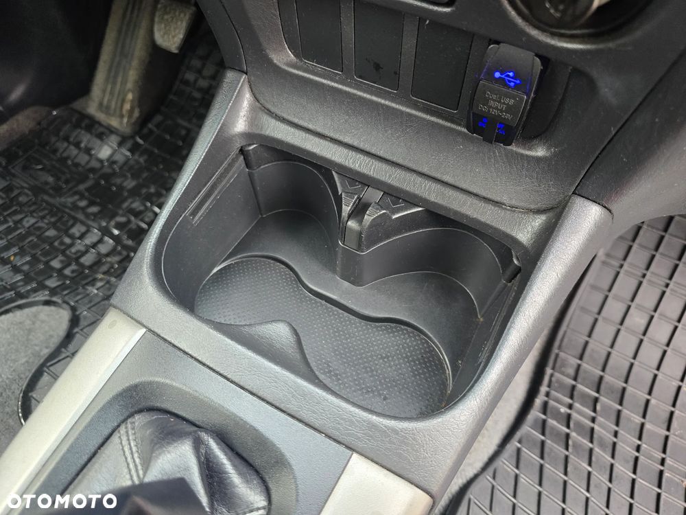 Toyota RAV4 - 26