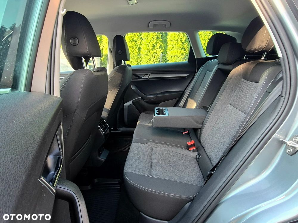 Skoda Karoq 1.5 TSI ACT 4x2 Style DSG - 29