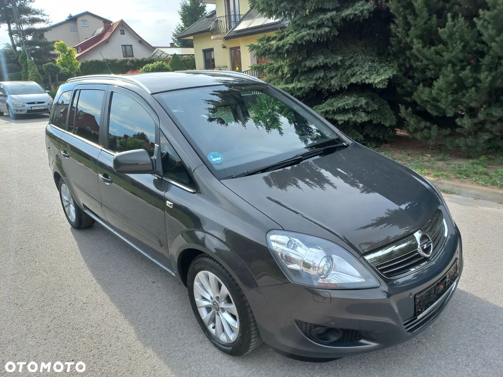 Opel Zafira 1.8 Innovation 110 Jahre - 6