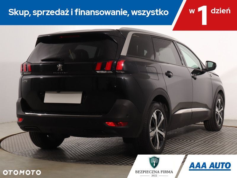 Peugeot 5008 - 7