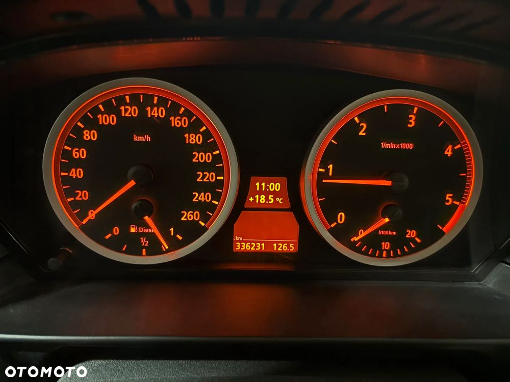 BMW Seria 5 - 31