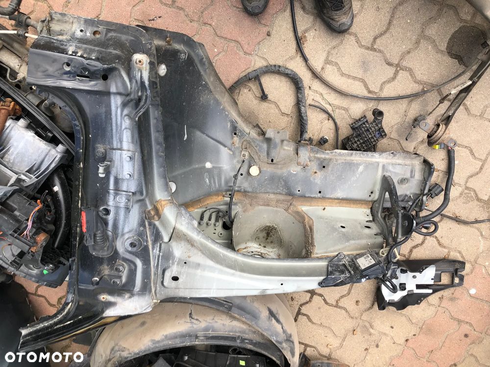 volvo c30 lift cwiartka blotnik tyl inne roleta belka tyl - 3